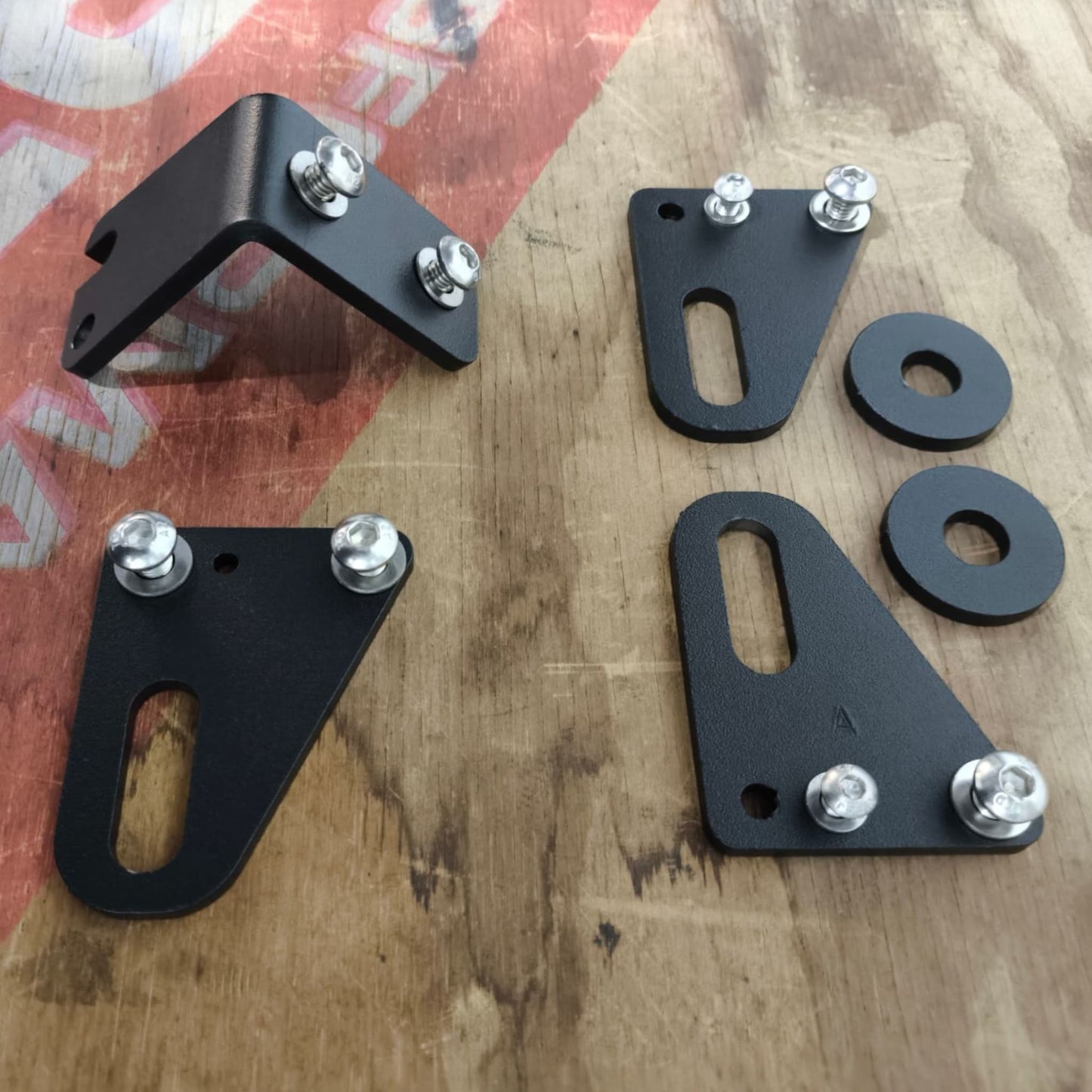 Staffe Abbassamento Sedile Standard – Abarth 500/595