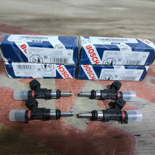 Kit 4 Iniettori Bosch EV 14 620CC 1.4 T-JET Multiair
