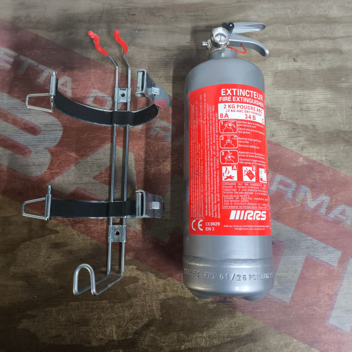 Estintore 2kg per interni conforme requisiti FIA